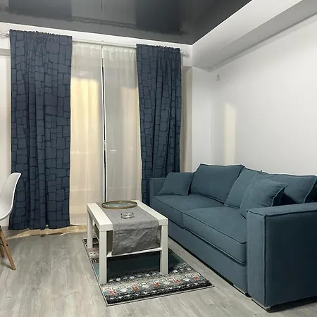 Promenada Apartment *